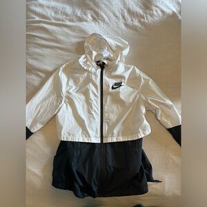 Nike wind breaker